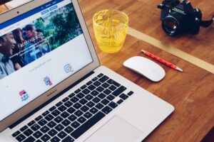 Read more about the article Facebook Ads Targeting Options: A Guide for Laser-Focused Campaigns