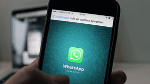 Read more about the article WhatsApp Bio: Crafting the Perfect Identity for Your Profile