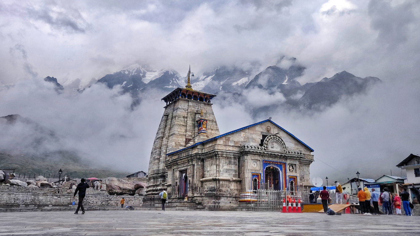 Kedarnath to Badrinath Distance
